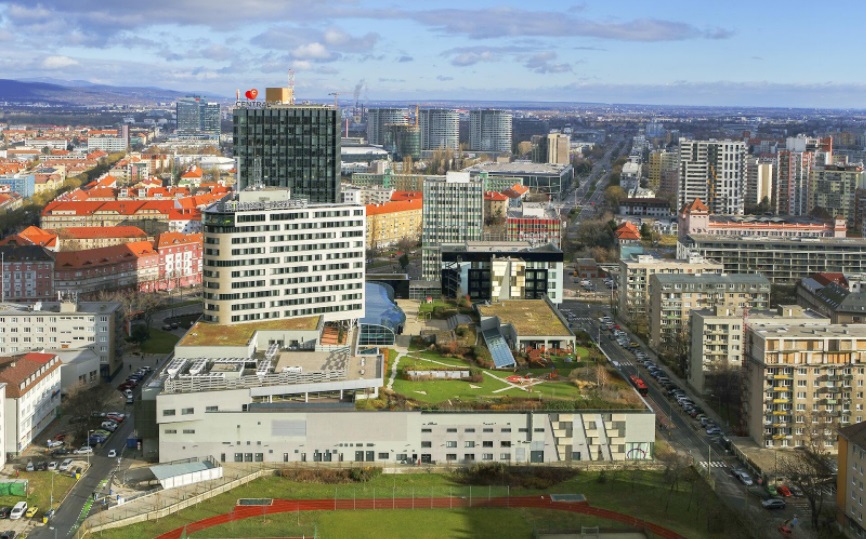 Hotel Lindner je súčasťou stavby Central a ponúka výhľad na Trnavské mýto, ako aj celé jeho okolie. Zdroj: Immocap